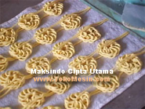 mesin cetak kerupuk 6 maksindoyogya